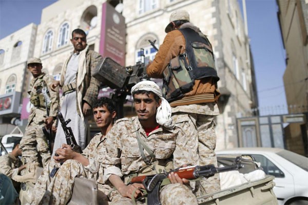 Houthi serang daerah perbatasan Arab Saudi