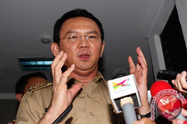 Tanggapan Ahok jika bersaing dengan Tri Rismaharini di pilkada 2017