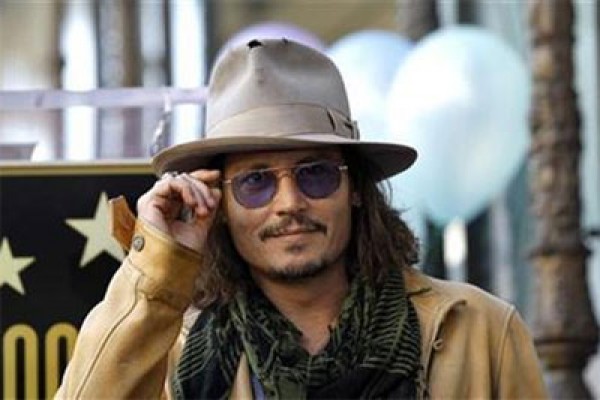 Johnny Depp dilaporkan Amber Heard ke polisi karena KDRT Johnny Depp dilaporkan Amber Heard ke polisi karena KDRT