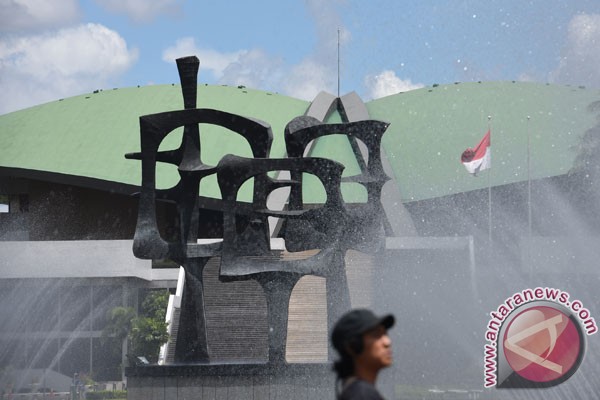 Anggota DPD RI kunjungi lembaga pertanian Italia Anggota DPD RI kunjungi lembaga pertanian Italia