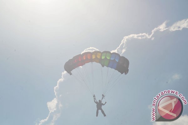 Satu penerjun tewas saat  beraksi di Jogja Air Show