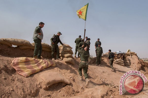 Kurdi rebut Tal Abyad dari ISIS
