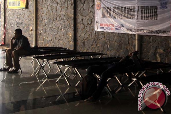 Polres Mamuju minta pemudik istirahat jika mengantuk