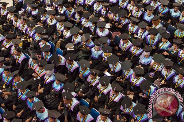 Bonus demografi membuat Indonesia kuat di segala hal Bonus demografi membuat Indonesia kuat di segala hal