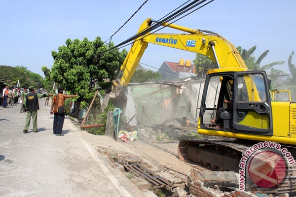 Bekasi bebaskan 36 bangunan untuk tol Becakayu