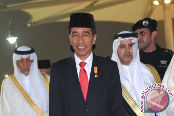 View Presiden Joko Widodo Street Abu Dhabi Images