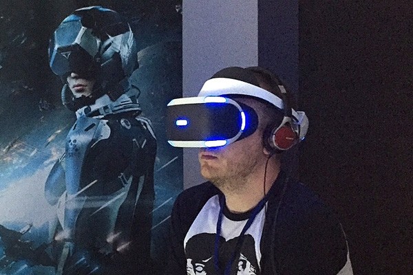 Sony ubah nama Project Morpheus jadi PlayStation VR Sony ubah nama Project Morpheus jadi PlayStation VR