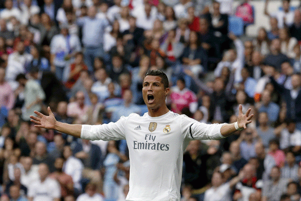 Ronaldo hattrick, Madrid hajar Alaves 4-1 Ronaldo hattrick, Madrid hajar Alaves 4-1