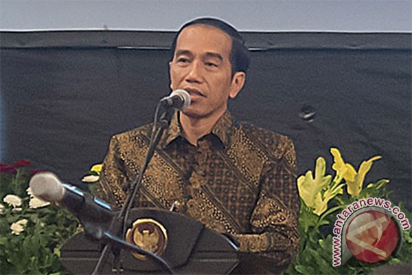 Presiden Jokowi bertemu pemimpin Kanada-Tiongkok di Turki Presiden Jokowi bertemu pemimpin Kanada-Tiongkok di Turki