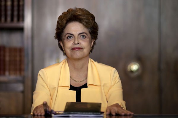 Dilma Rousseff desak Senat Brasil tolak pemakzulannya Dilma Rousseff desak Senat Brasil tolak pemakzulannya