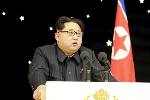Kim Jong-un puji pasukan militer strategis atas rencana serang Guam