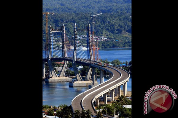 Presiden resmikan jembatan Merah Putih, terpanjang di Indonesia Timur