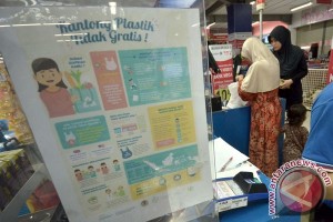 Program plastik berbayar jangan sampai untungkan pengusaha