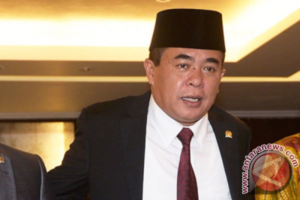 DPR posisinya nunggu surat Presiden terkait Kapolri