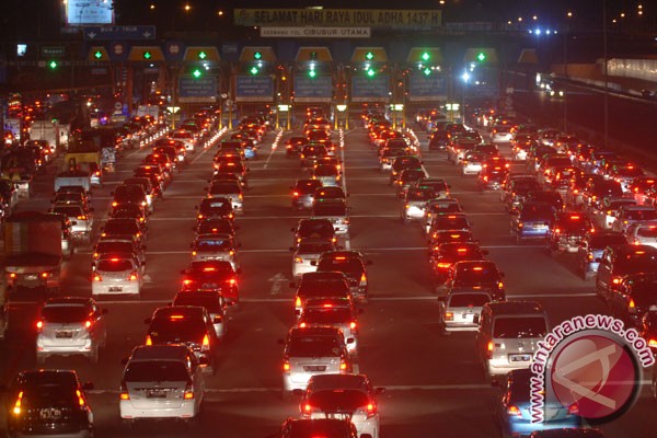 93.000 kendaraan diprediksi lintasi Tol Jakarta-Cikampek