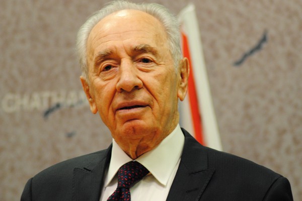 Shimon Peres meninggal pada usia 93 tahun