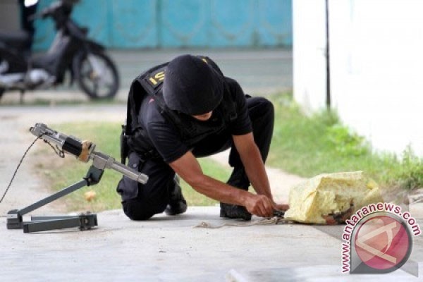 Polisi temukan bom di Tangerang Selatan