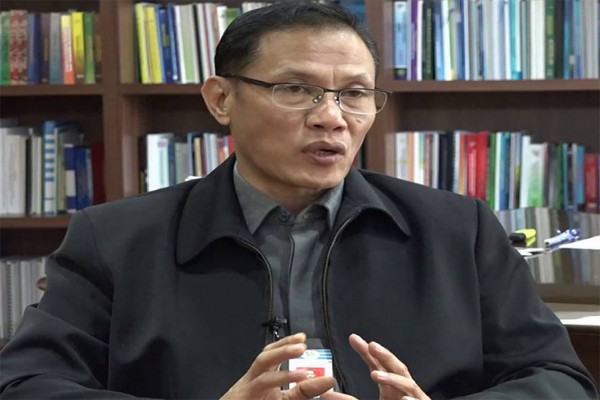 Indonesia`s imports up, trade surplus Indonesia`s imports up, trade surplus
