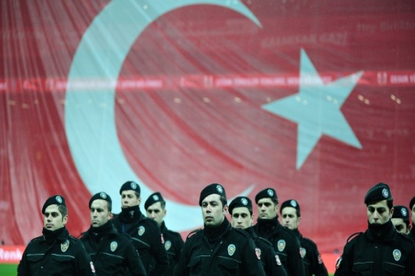 Pemerintah Turki pecat 8.000 pegawai negeri pascapercobaan kudeta
