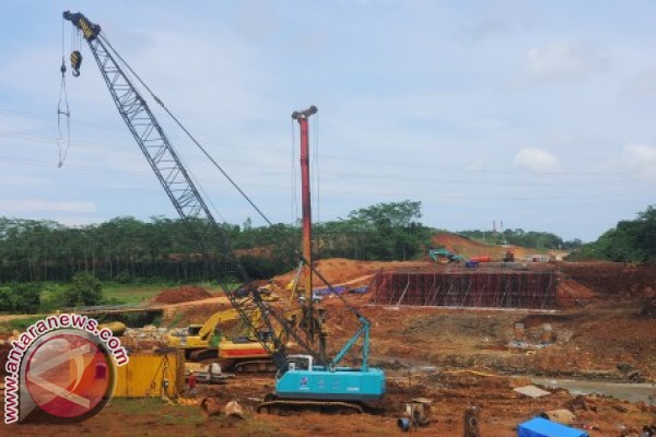 Trans Java road`s construction to be completed before Idul Fitri Trans Java road`s construction to be completed before Idul Fitri