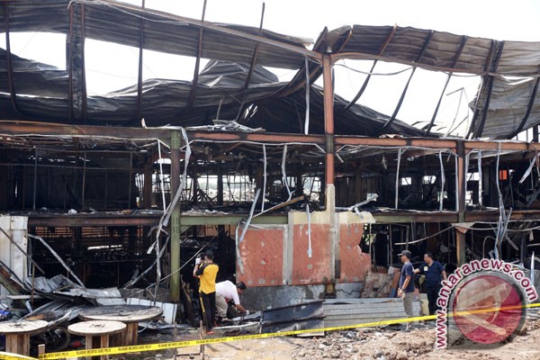 Kebakaran Mess Pekerja Bandara Soetta - Foto ANTARA News