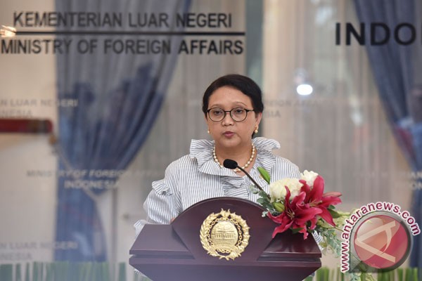 Youth must change mindset about foreign diplomacy: Minister Youth must change mindset about foreign diplomacy: Minister