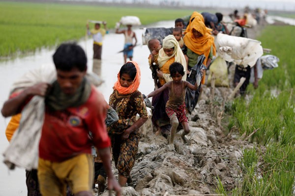 Krisis kemanusiaan mengancam, 125.000 Rohingya masuk Bangladesh