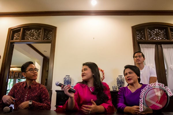 Sepenggal kisah cinta putri Presiden Jokowi Kahiyang Ayu