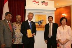 Indonesia-Malaysia Luncurkan Buku Sejarah Dua Negara