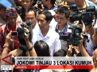 Jokowi Tinjau 3 Lokasi Kumuh