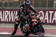 Jorge Martin sabet pole position MotoGP Assen 2026, Bezzecchi start ketiga