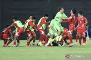 Ichiro berduet dengan Pandu Aryo di lini depan Indonesia U17 vs Qatar
