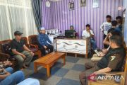 Kejaksaan Sumbar berikan bantuan bagi  anak panti asuhan yang menunggak biaya sekolah