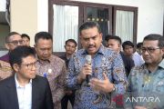 Menteri UMKM larang sementara "marketplace" naikkan biaya layanan