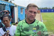 Igor Tolic puji keberanian pemain muda Persib usai taklukkan DPMM FC