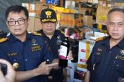 Sindikat miras ilegal di Bali terbongkar! Bea Cukai sita hampir 20 ribu botol