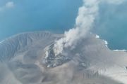 Akademisi sebut aktivitas gunung api yang bersamaan tidak saling berkaitan