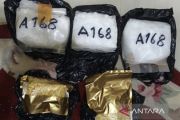 Polisi bongkar peredaran narkoba diduga terkait jaringan Malaysia