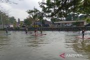 Pecinta sungai kampanye bersih air lewat lomba pungut sampah