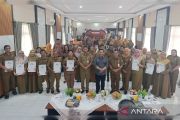 Bupati Kotim serahkan 20 SK penugasan kepala sekolah