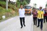 Presiden Jokowi tinjau realisasi peningkatan jalan di daerah penopang IKN