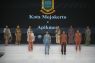 Batik Mojokerto tampil di Indonesia Fashion Week 2024