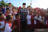 Pemda Wakatobi berdayakan penenun lokal untuk seragam gratis sekolah