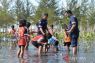 HUT Ke-48, PT Timah tanam 48.000 mangrove di Pantai Menuang Bangka Tengah
