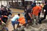 Pemancing hilang di muara Pantai Pacitan ditemukan, begini kondisinya