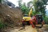 BPBD Jatim terjunkan tim evakuasi korban longsor Trenggalek