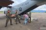 Pesawat angkut TNI AL bawa dua ton logistik ke Aceh Tengah
