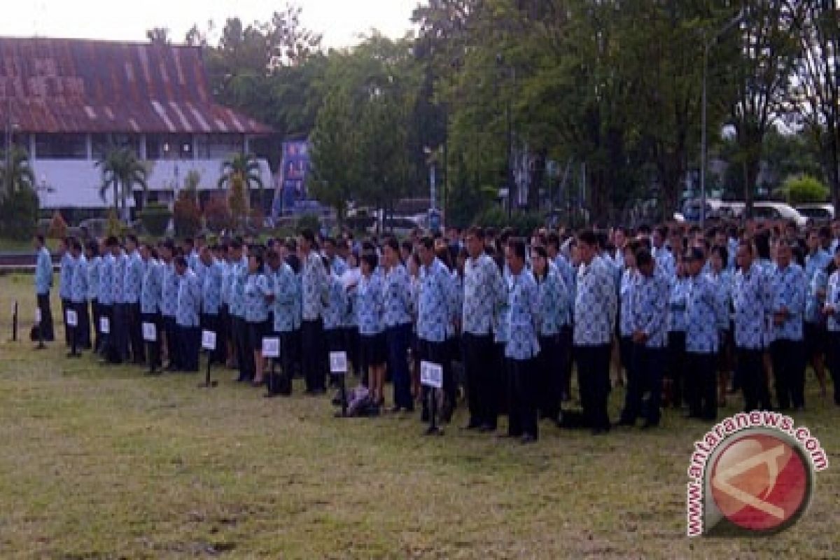 Pemkot Manado Apresiasi Disiplin PNS