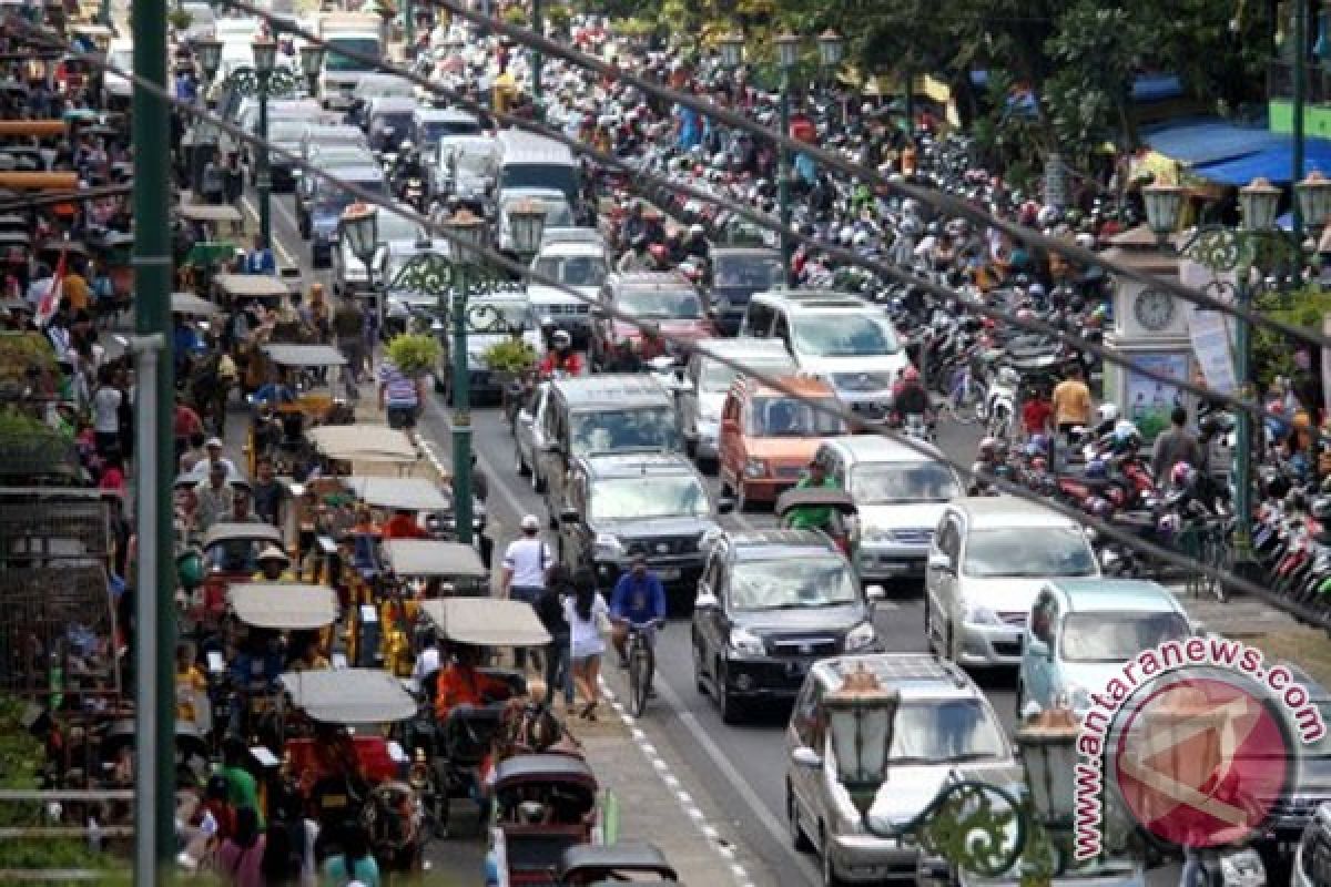 Malioboro Yogyakarta dipadati wisatawan