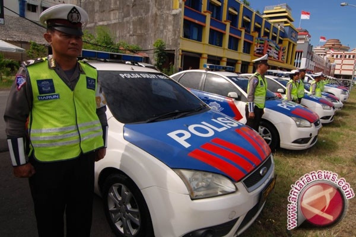 Kapolres Minahasa Selatan cek pos operasi ketupat